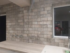 Tiling KitchenTiling Splashback GresTiles BrickEffect MitreCuts DoncasterQualityTiling Kerakoll BALGrout WallTiles UKTiler HomeImprovement KitchenDesign DoncasterTiler DoncasterTiling