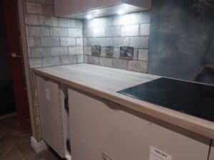 Tiling KitchenTiling Splashback GresTiles BrickEffect MitreCuts DoncasterQualityTiling Kerakoll BALGrout WallTiles UKTiler HomeImprovement KitchenDesign DoncasterTiler DoncasterTiling